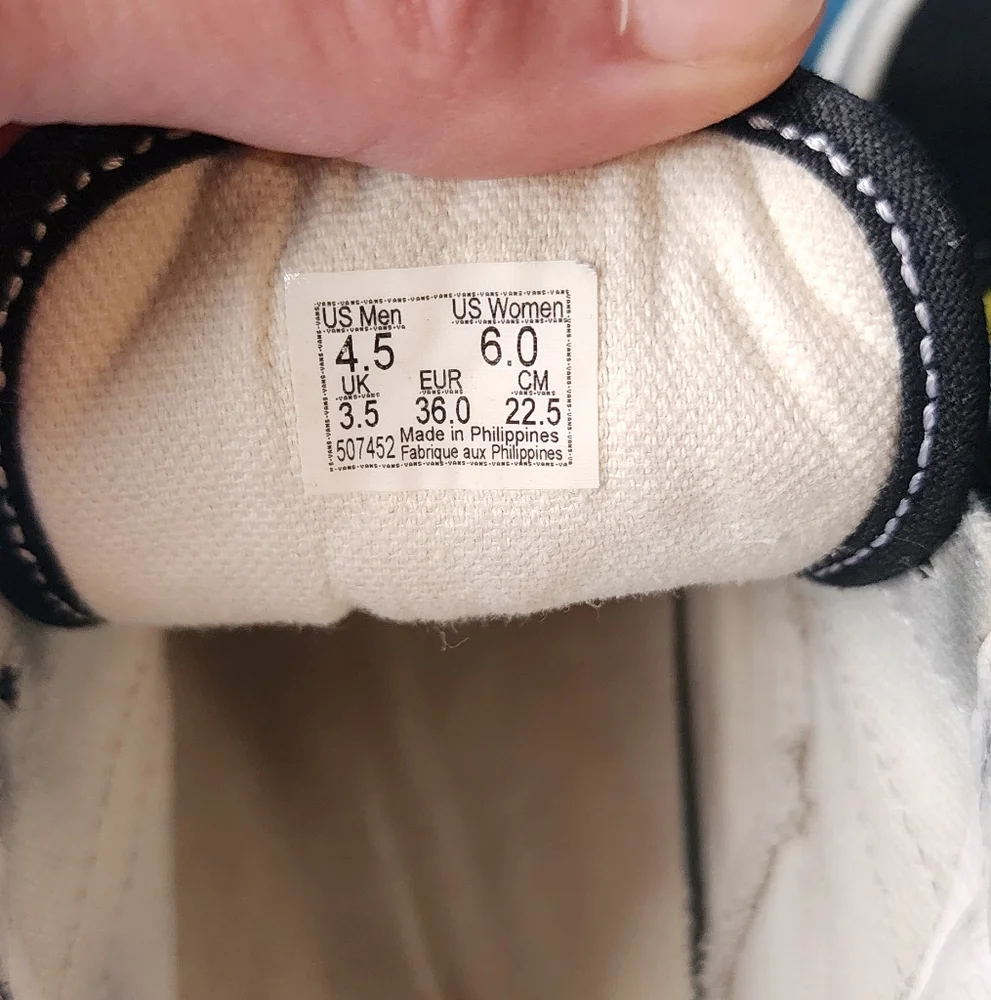Vans Boys Shoes - Picture 6 of 7